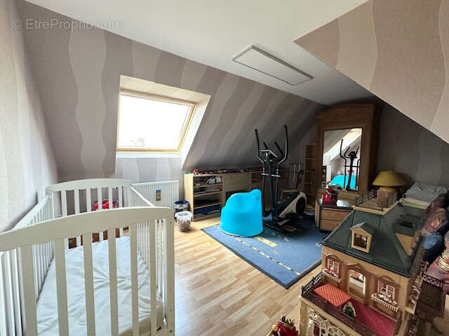 Maison à QUAROUBLE
