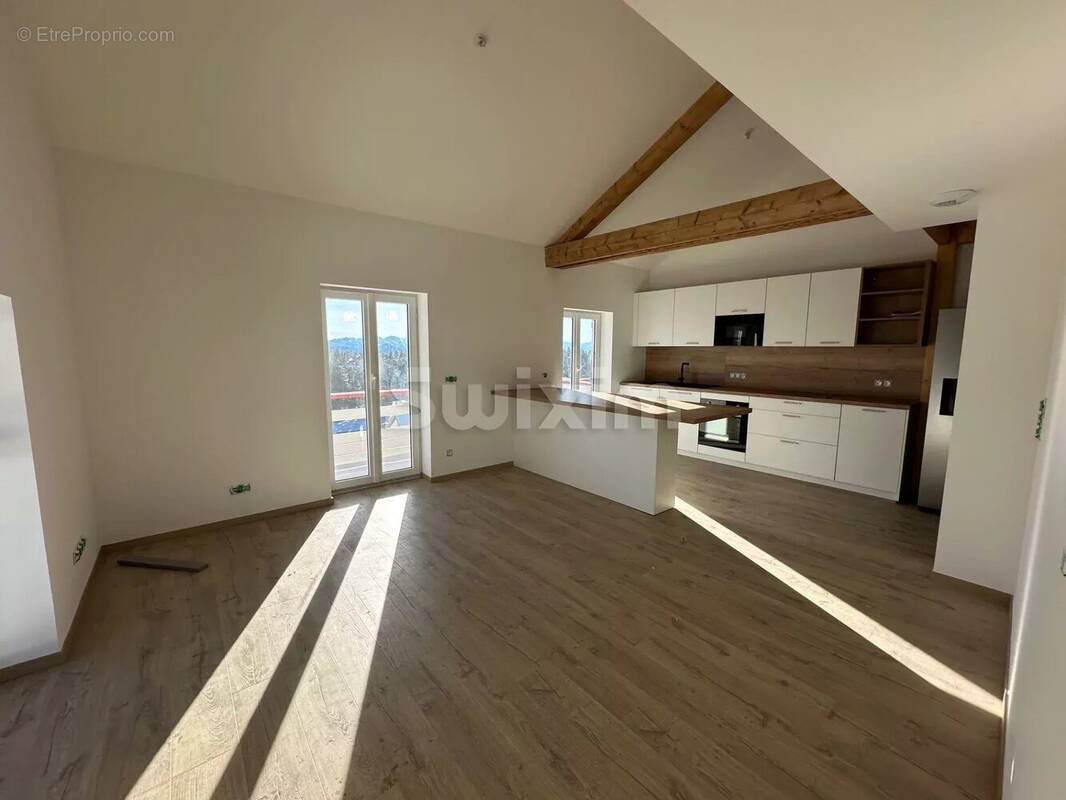Appartement à LES DESERTS