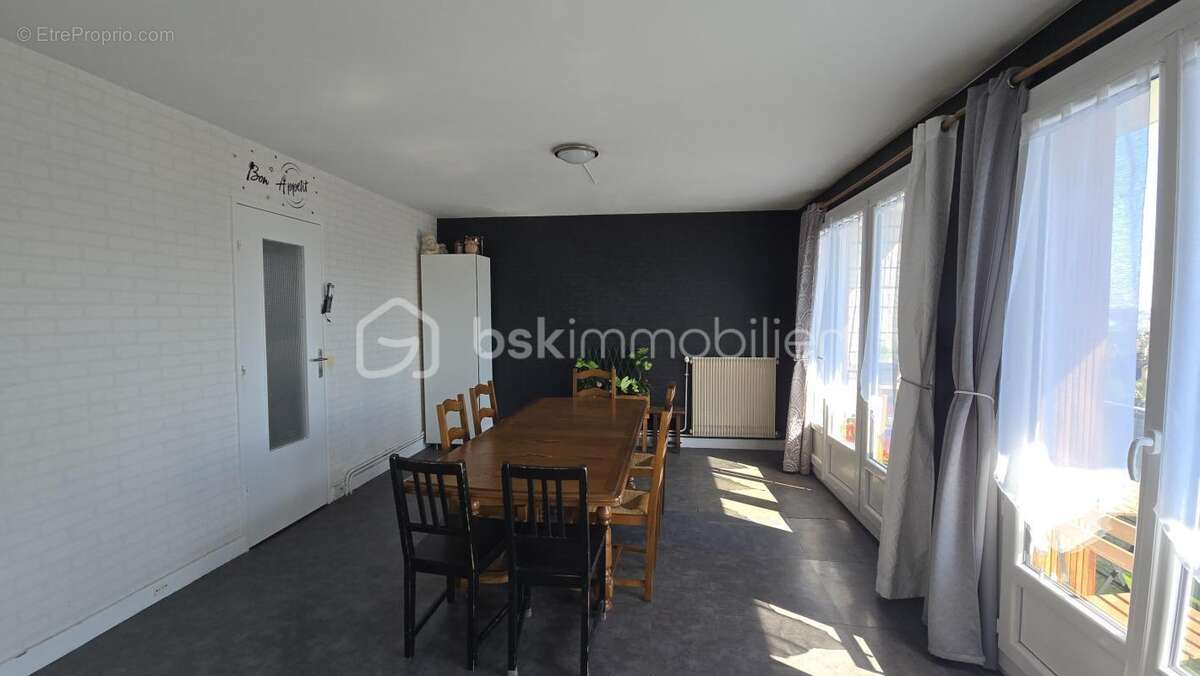 Appartement à VIRY-CHATILLON