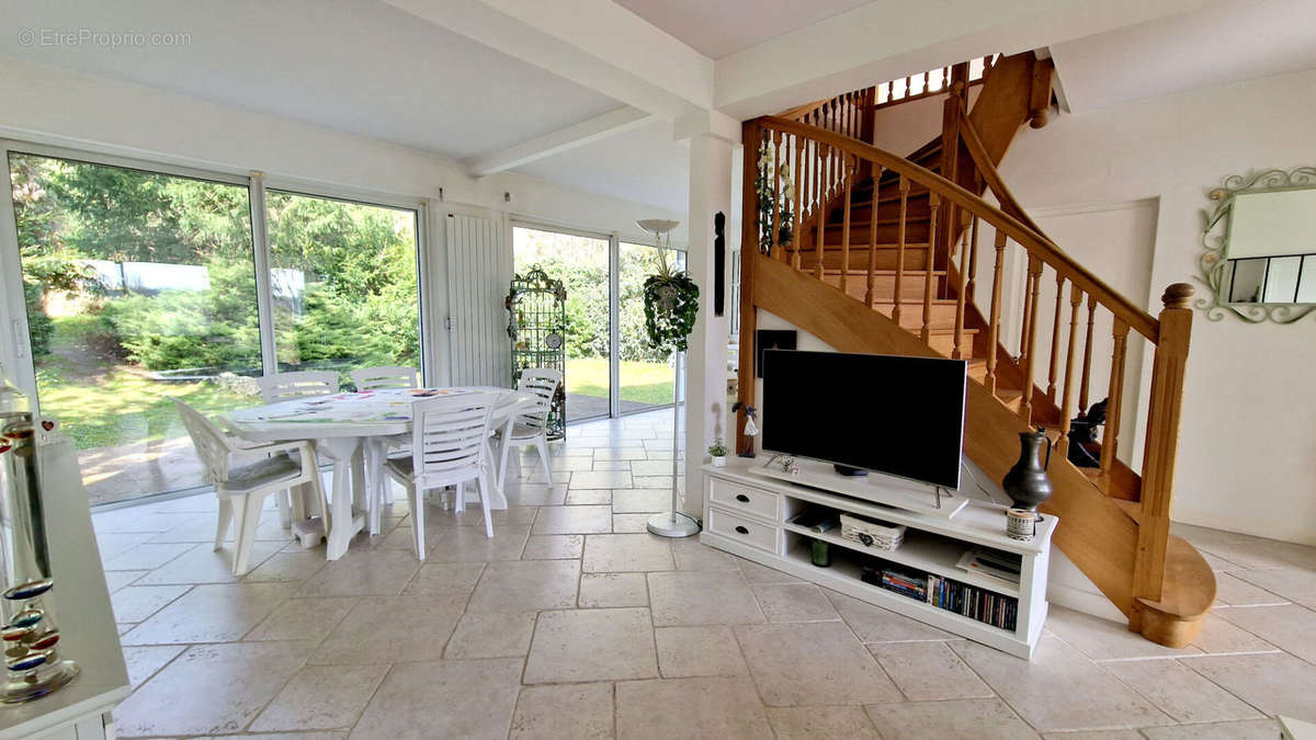 Maison à VIROFLAY