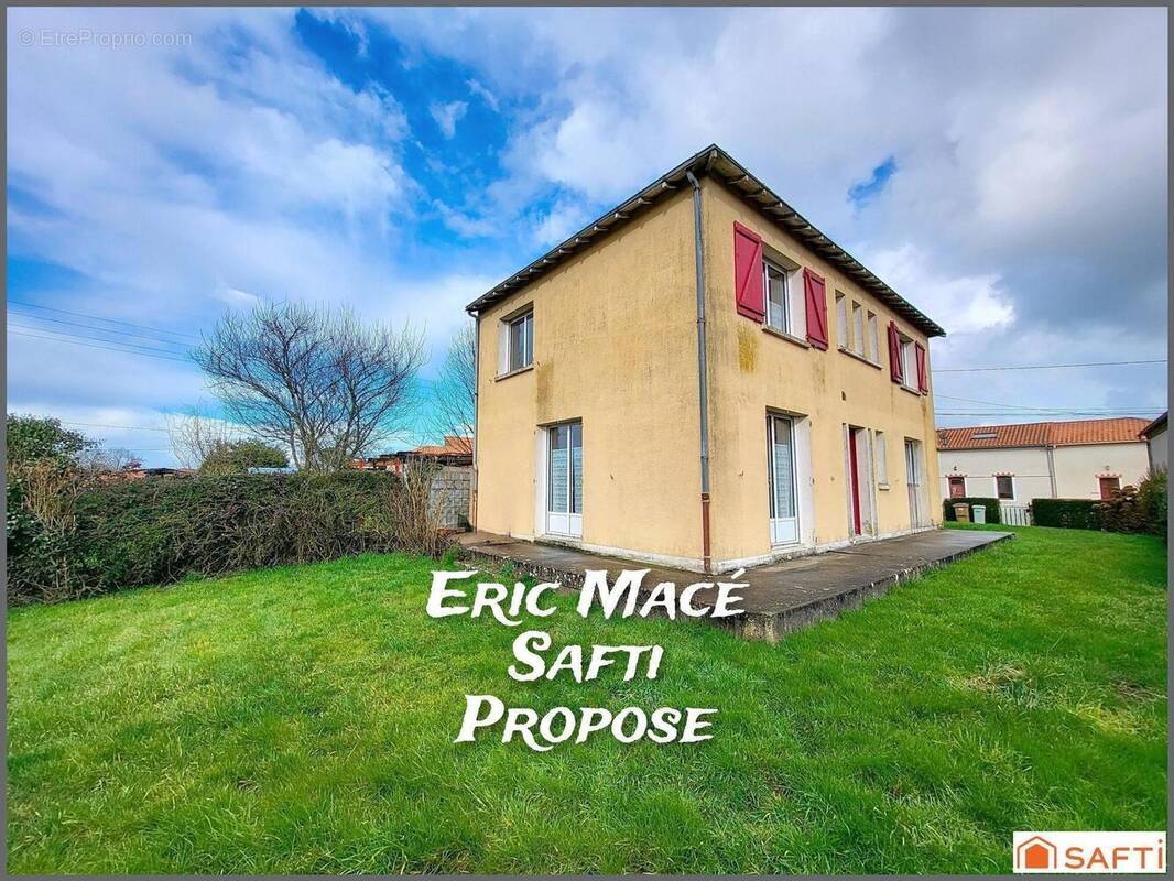 Photo 1 - Maison à VEZINS