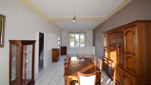 Maison à CUSSET