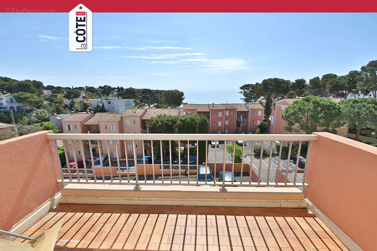 Appartement à CARRY-LE-ROUET