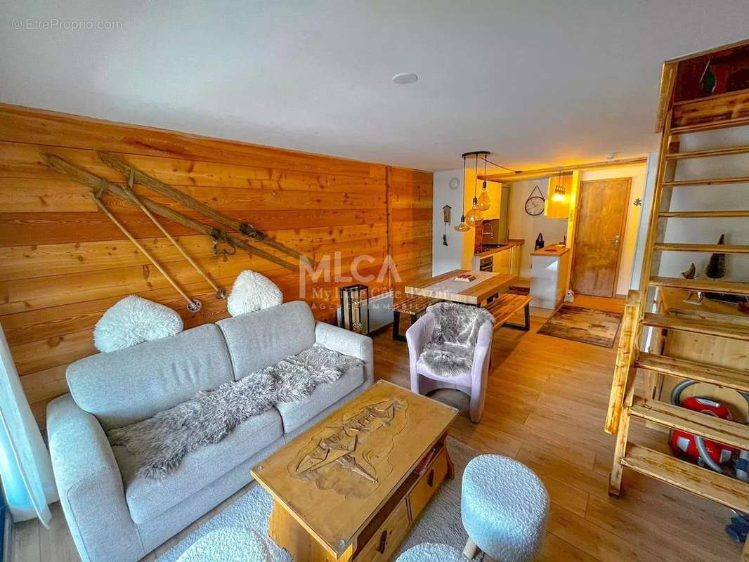 Appartement à SAINT-ETIENNE-DE-TINEE