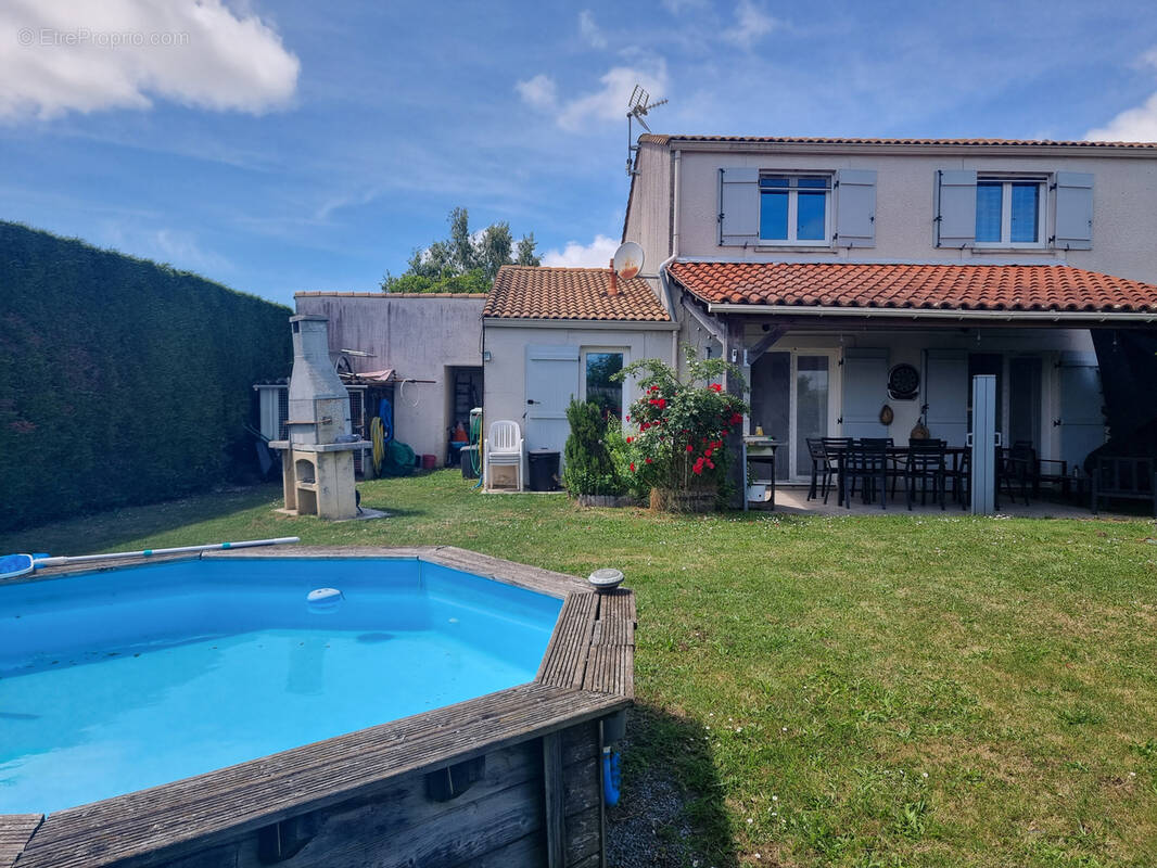 Maison à ROCHEFORT