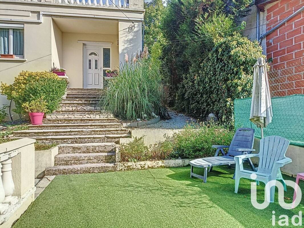 Photo 1 - Maison à LE THILLAY