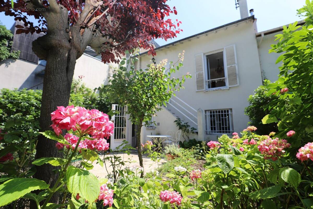 Maison à MONTREUIL
