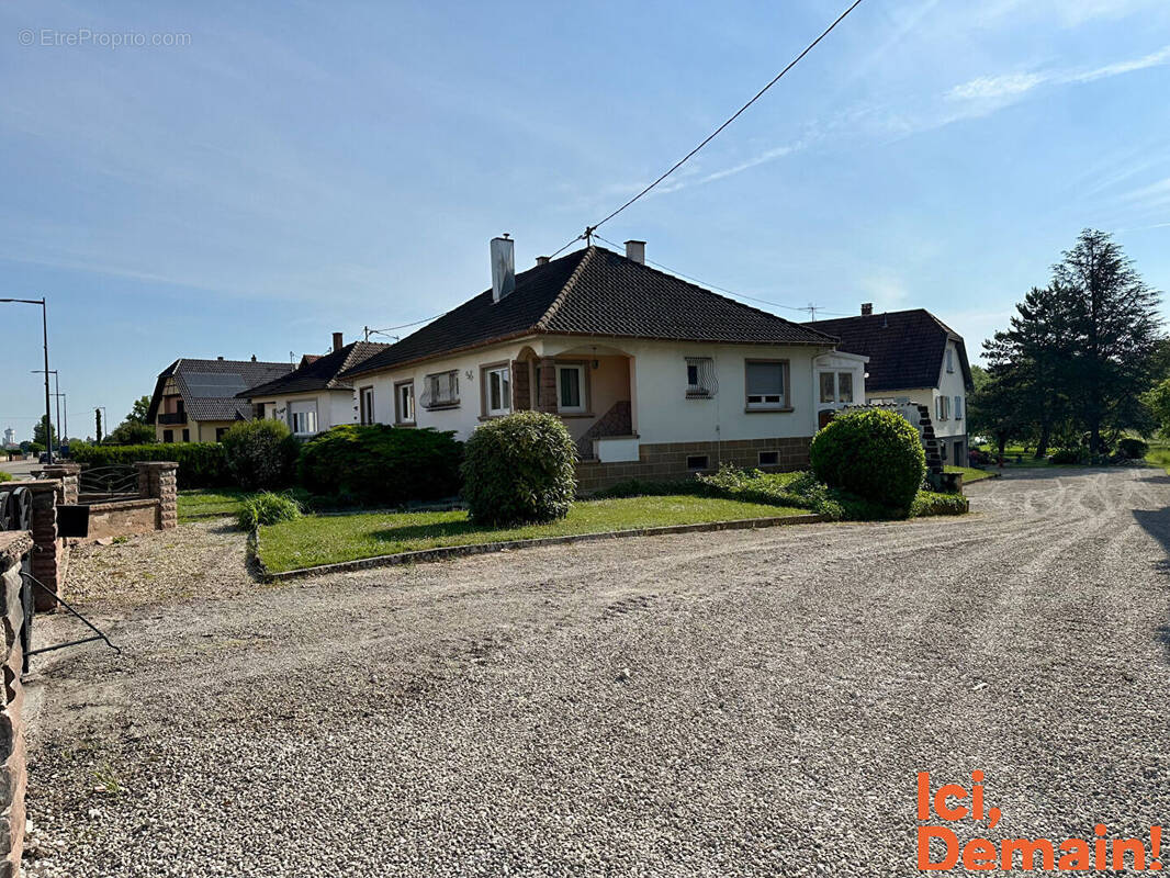 Maison à OSTHOUSE