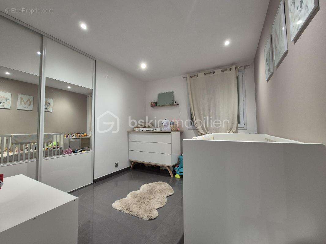 Appartement à ECHIROLLES