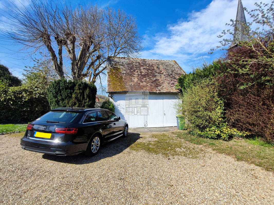 Maison à BEAUMONT-LE-ROGER