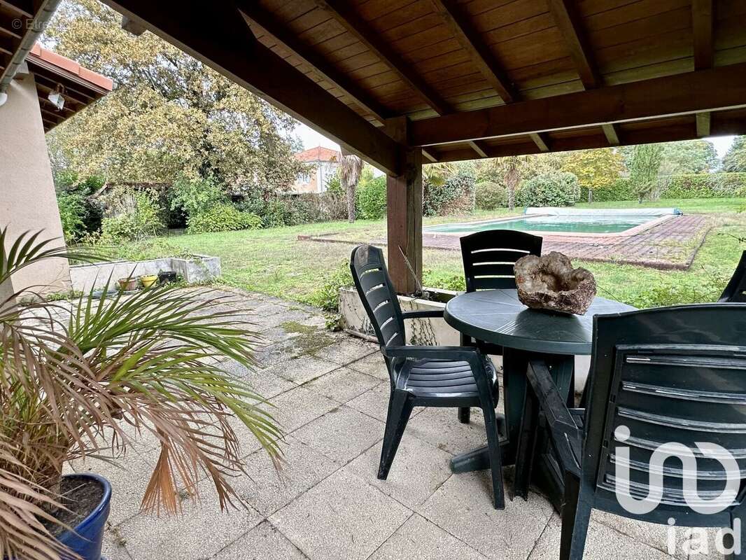 Photo 5 - Maison à UCHACQ-ET-PARENTIS