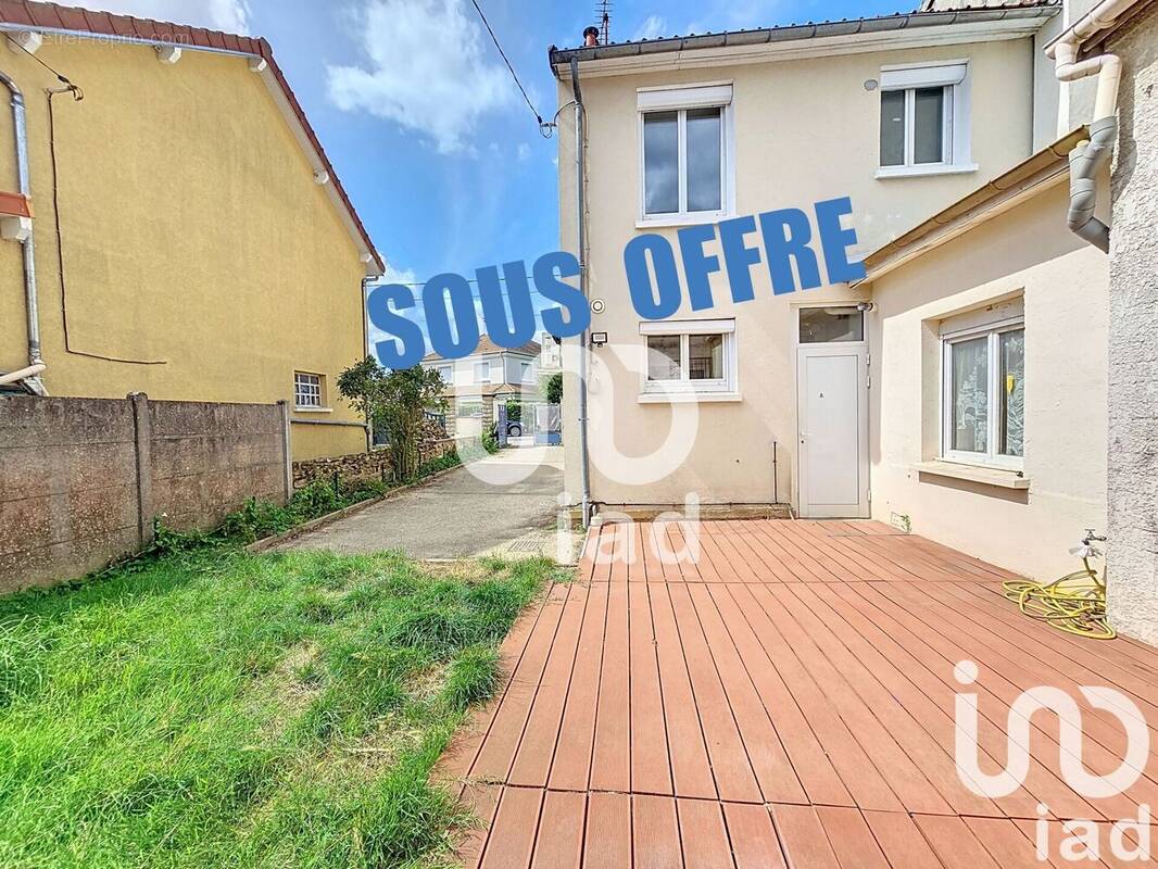 Photo 1 - Maison à OZOIR-LA-FERRIERE