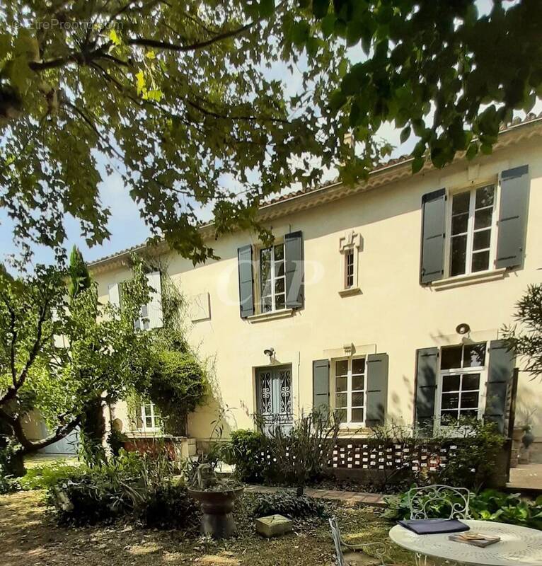 Maison à AVIGNON