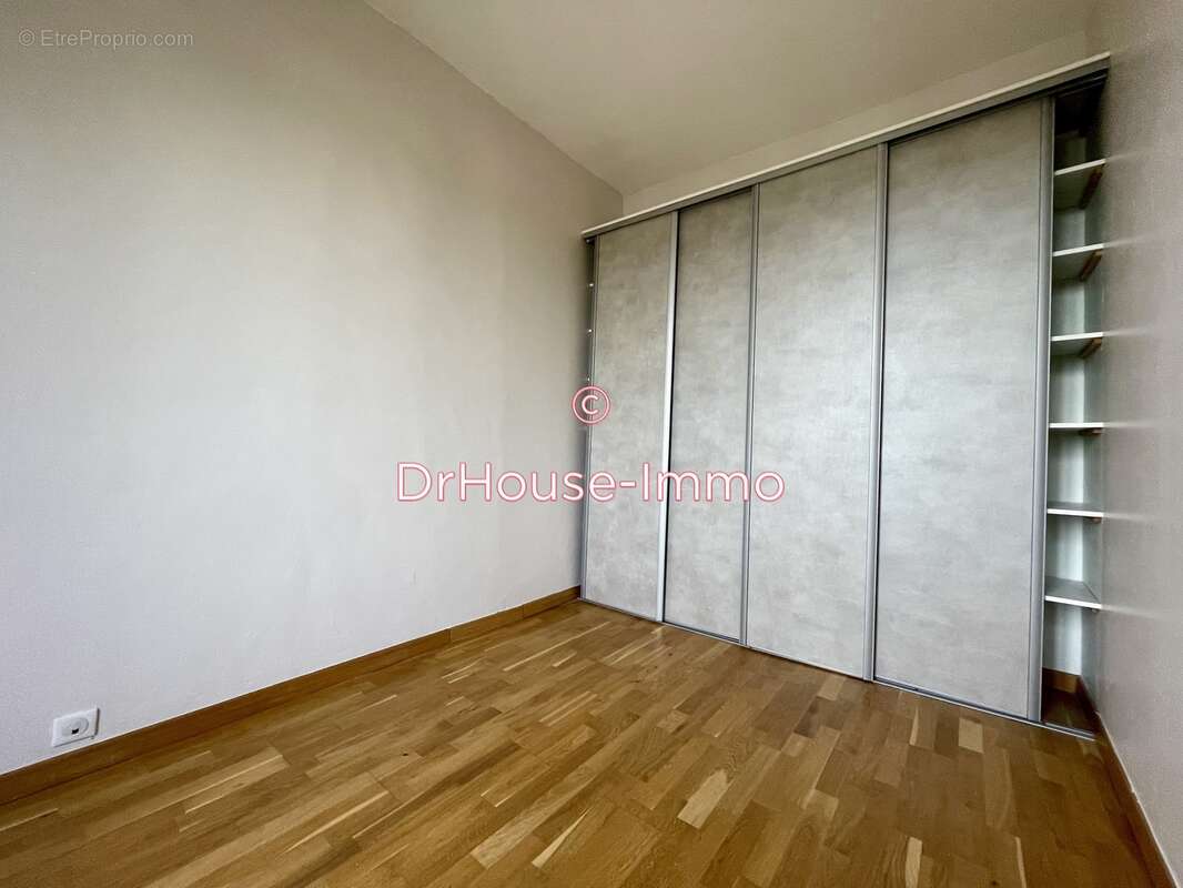 Appartement à EPONE