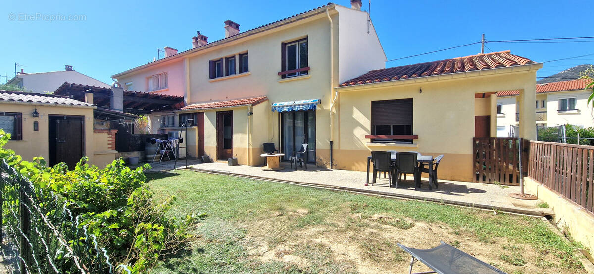 Maison à VINCA