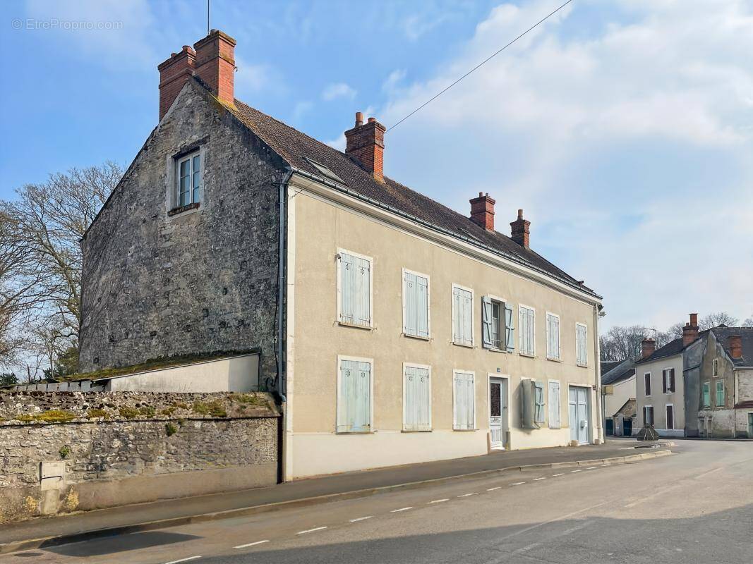 Maison à MALESHERBES