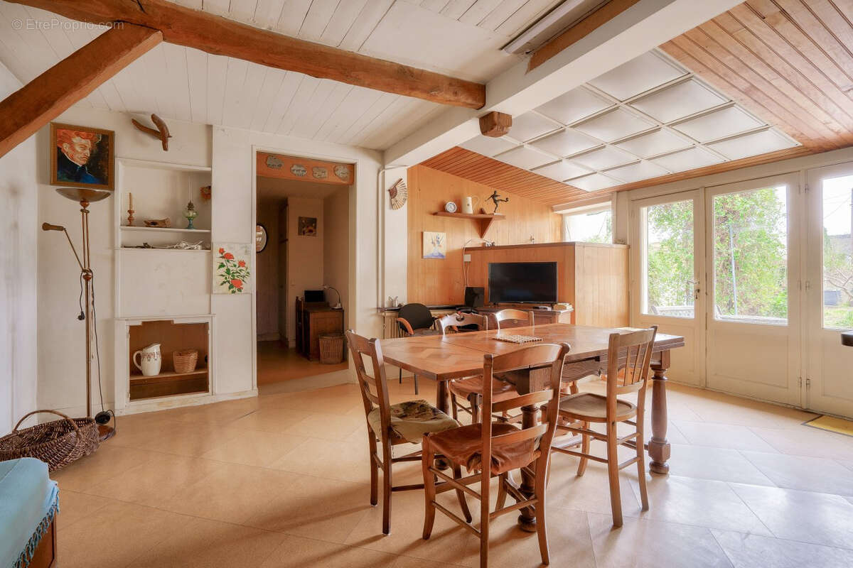 Maison à MORANGIS
