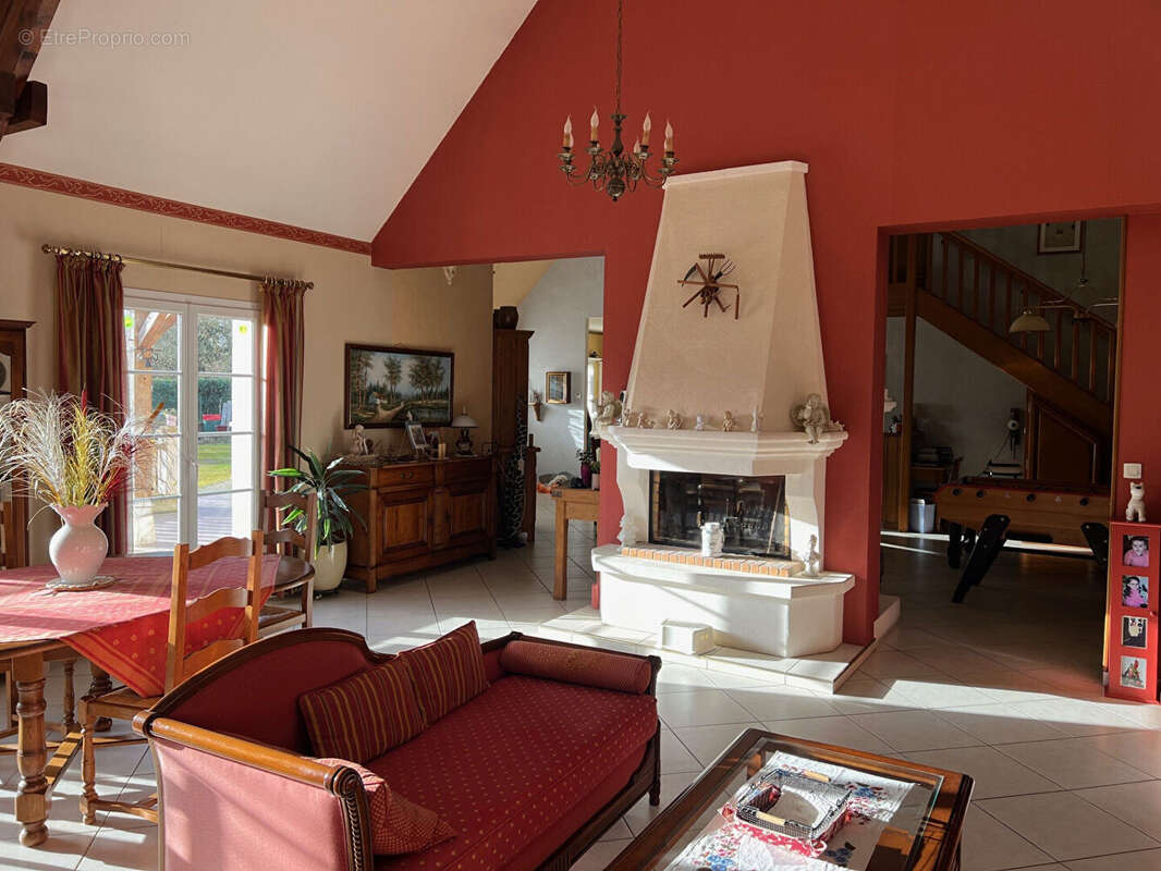 Maison à ROCHECORBON