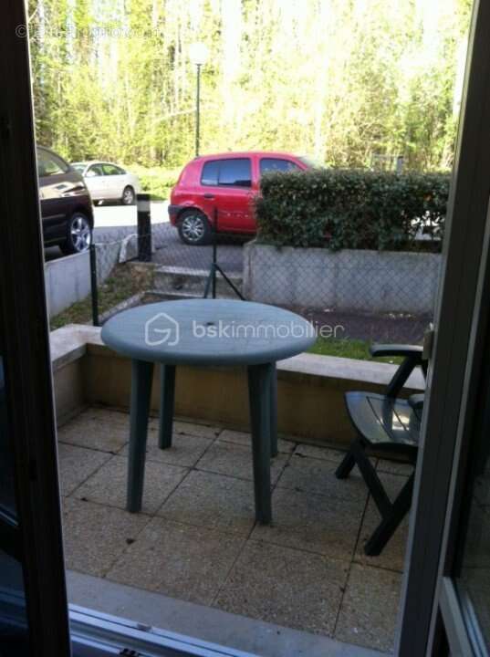 Appartement à BURES-SUR-YVETTE