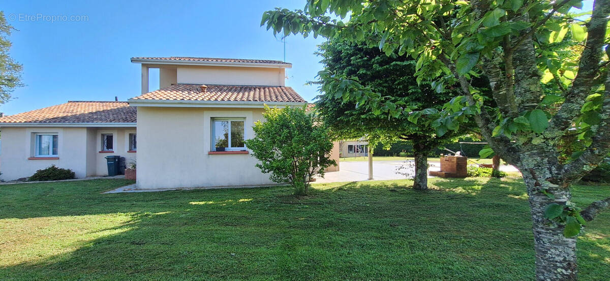 Maison à RILHAC-RANCON