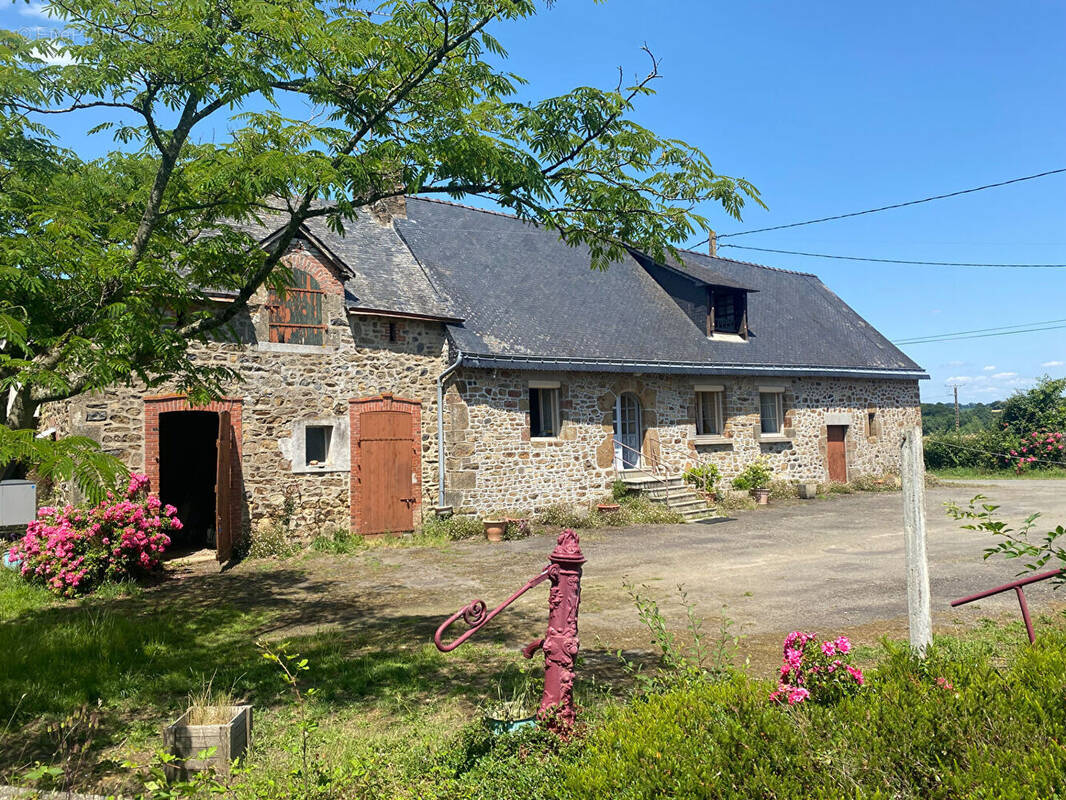 Maison à ERNEE