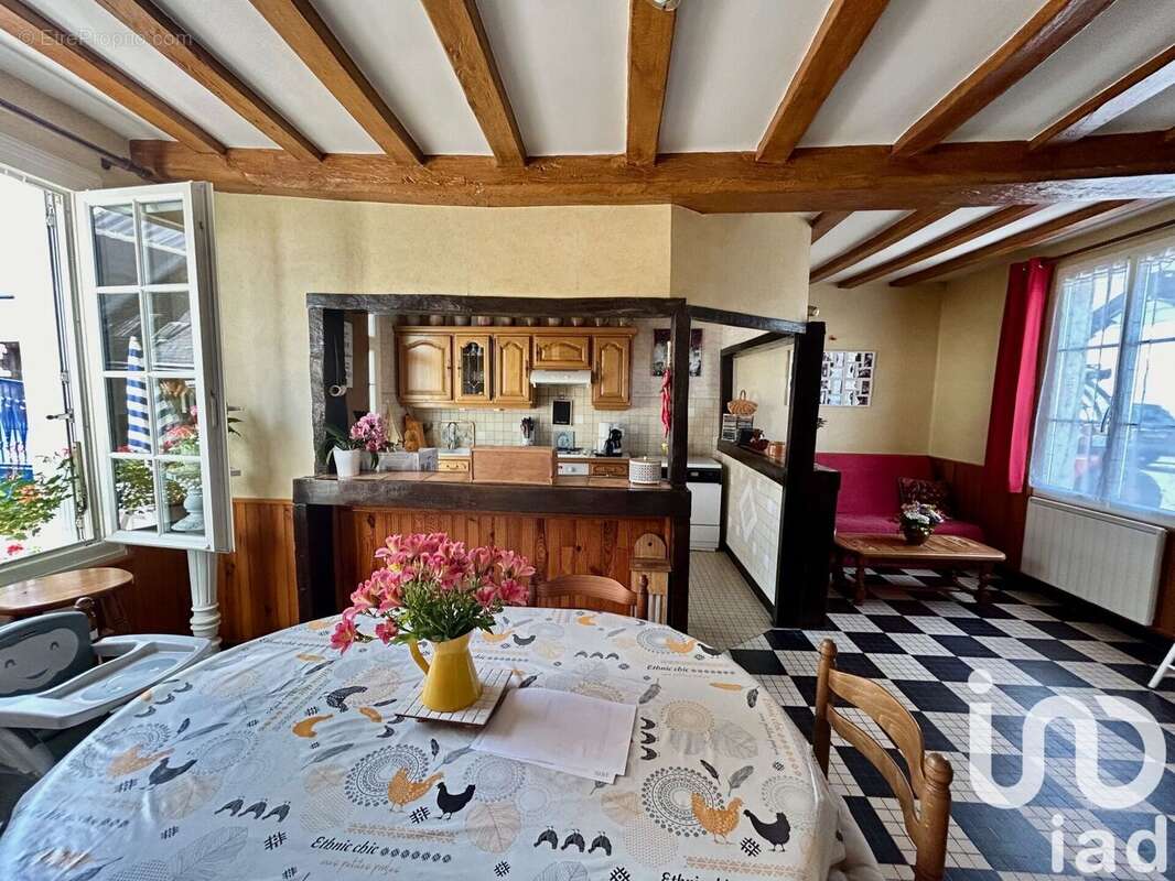 Photo 4 - Maison à ALLONNES