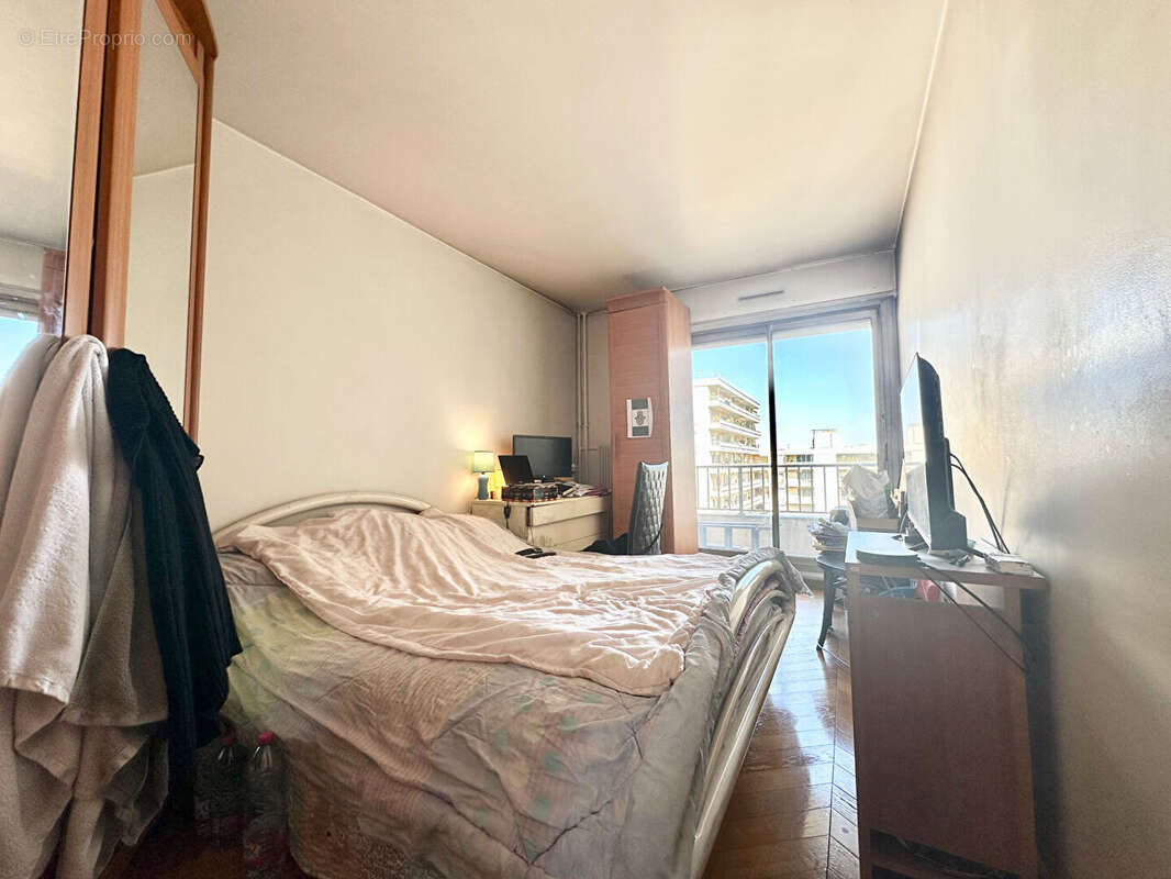 Appartement à PARIS-19E