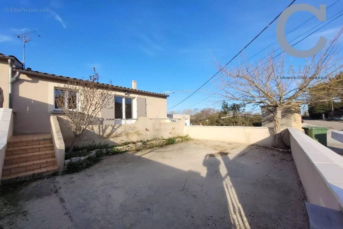 Maison à MOUSSAC