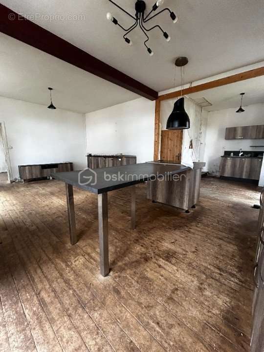 Maison à TAIZE-AIZIE
