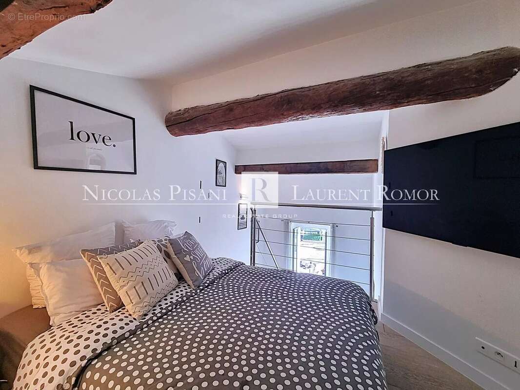 Appartement à VILLEFRANCHE-SUR-MER