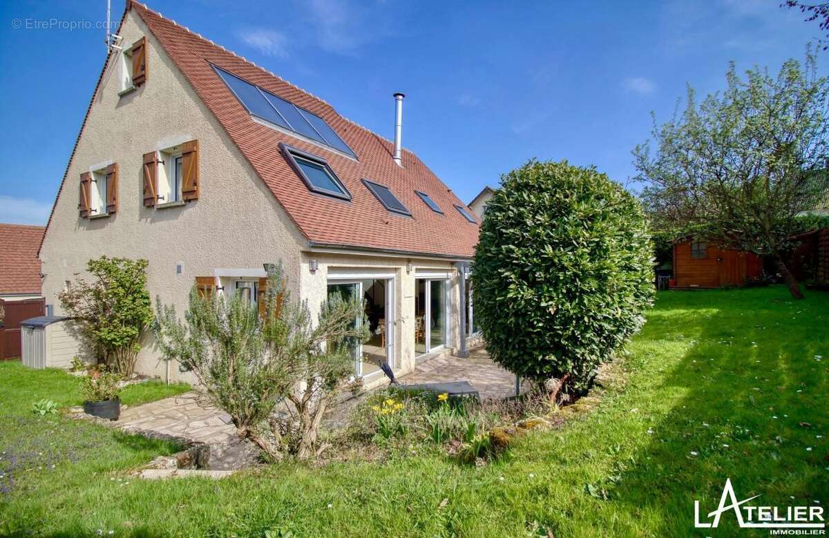 Maison à MAREIL-MARLY