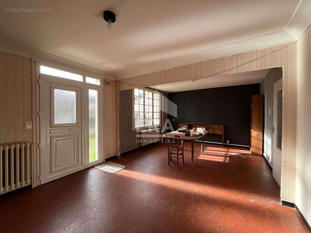 Maison à MANSIGNE
