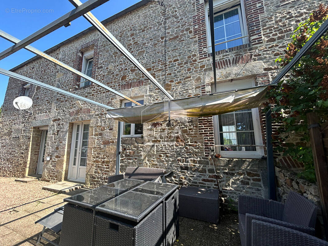 Maison à FALAISE