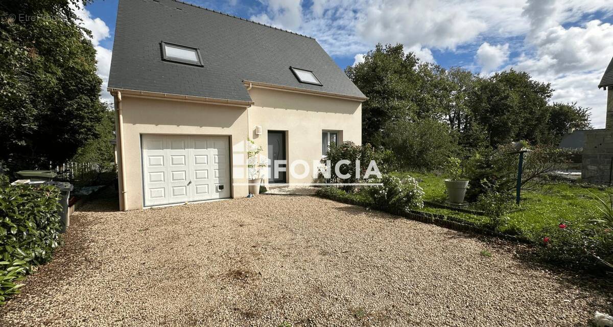 Maison à LANDEVANT