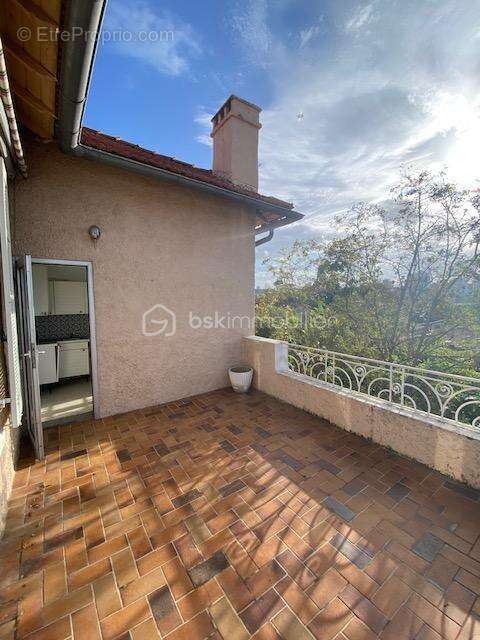 Appartement à MARSEILLE-13E
