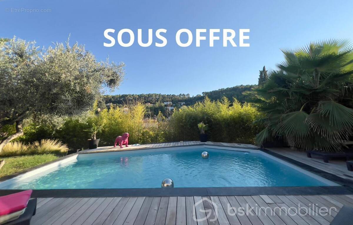 Maison à TRANS-EN-PROVENCE