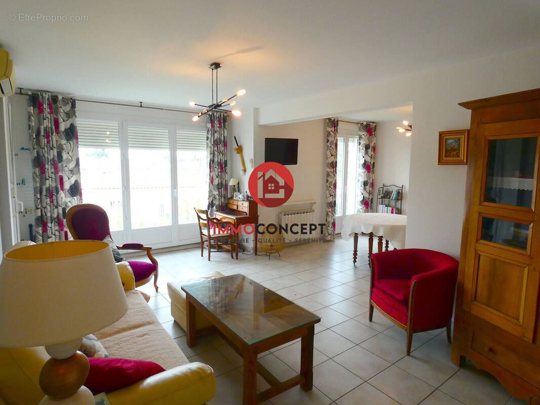 Appartement à LES ANGLES