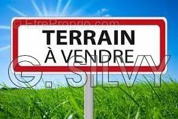 Terrain à SERIGNAN-DU-COMTAT