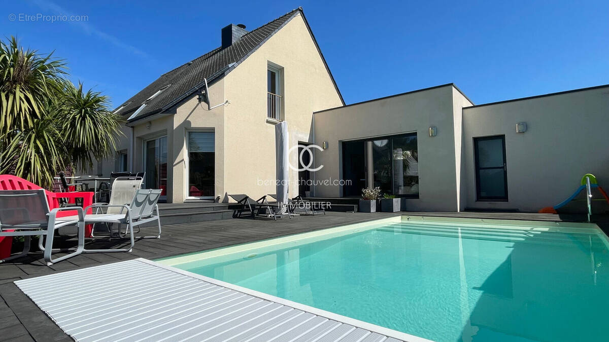 Maison à PLOEREN