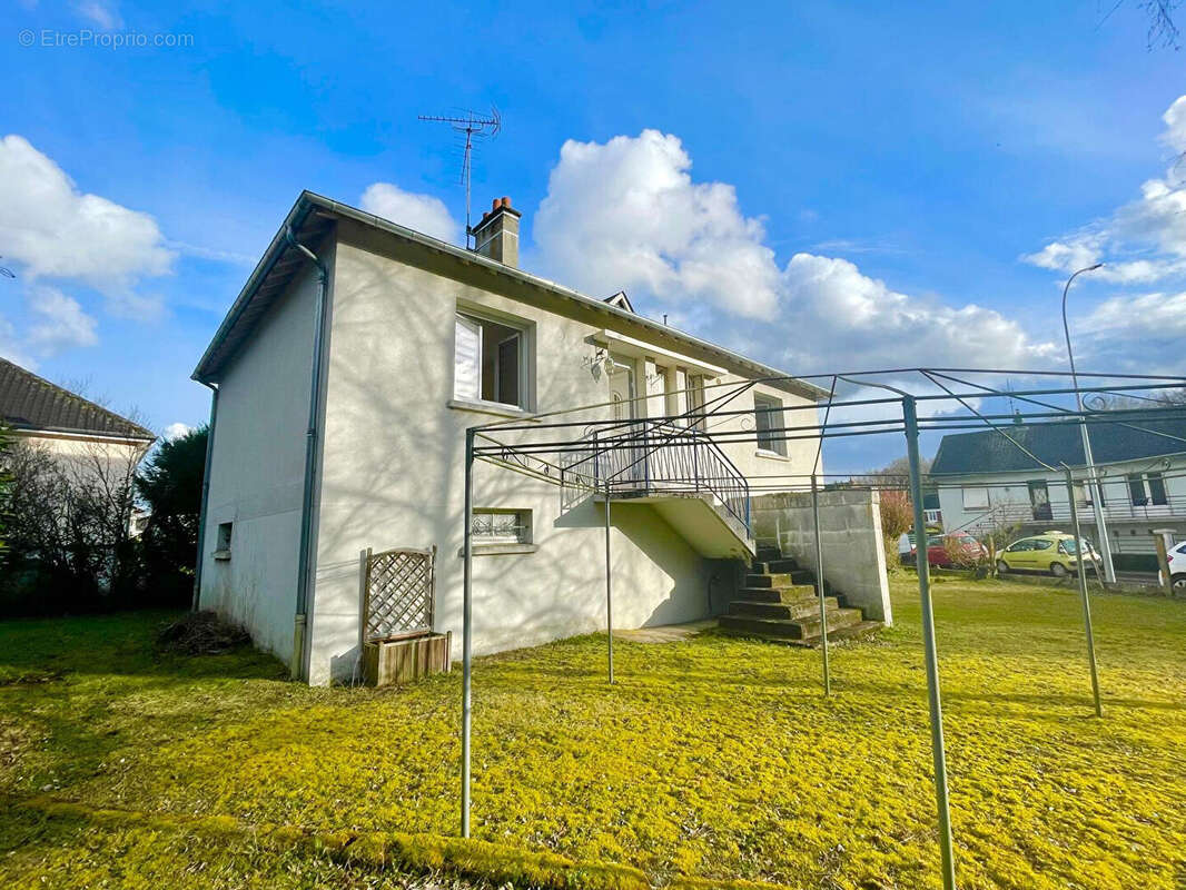 Maison à SAINT-LAURENT-NOUAN