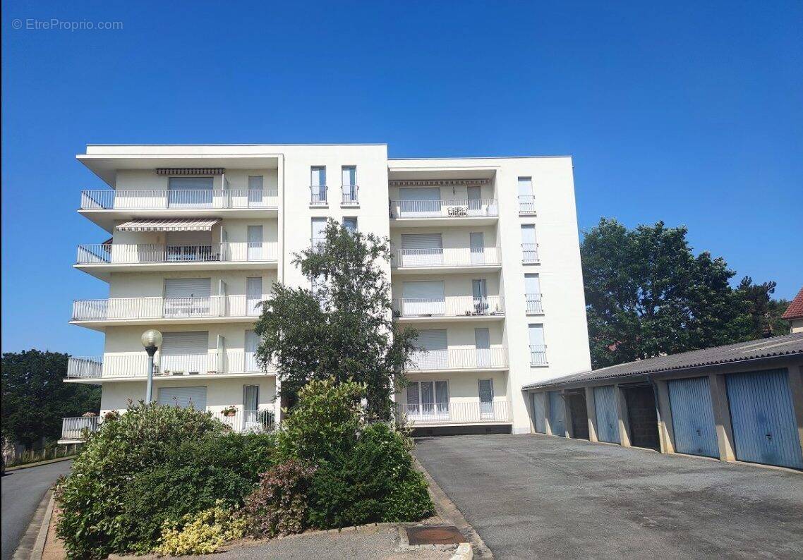 Appartement à MONTLUCON