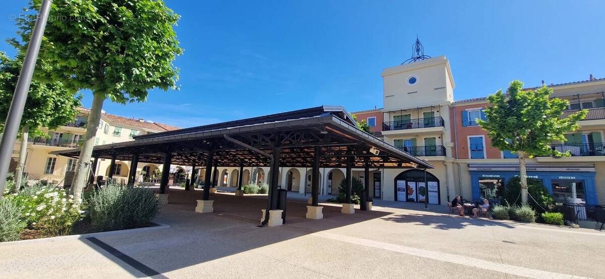 Appartement à ROQUEFORT-LES-PINS