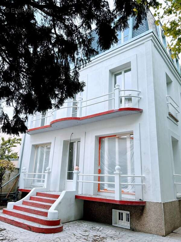 Maison à ASNIERES-SUR-SEINE