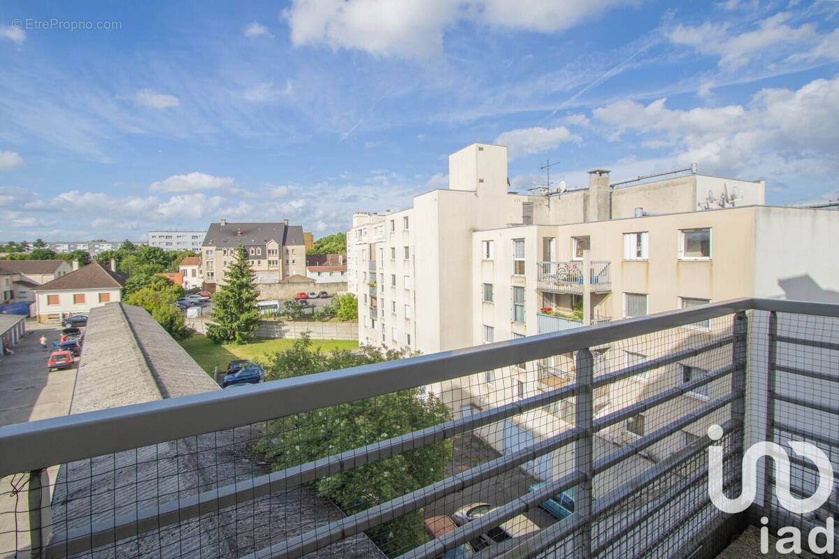 Photo 1 - Appartement à SAINT-DENIS