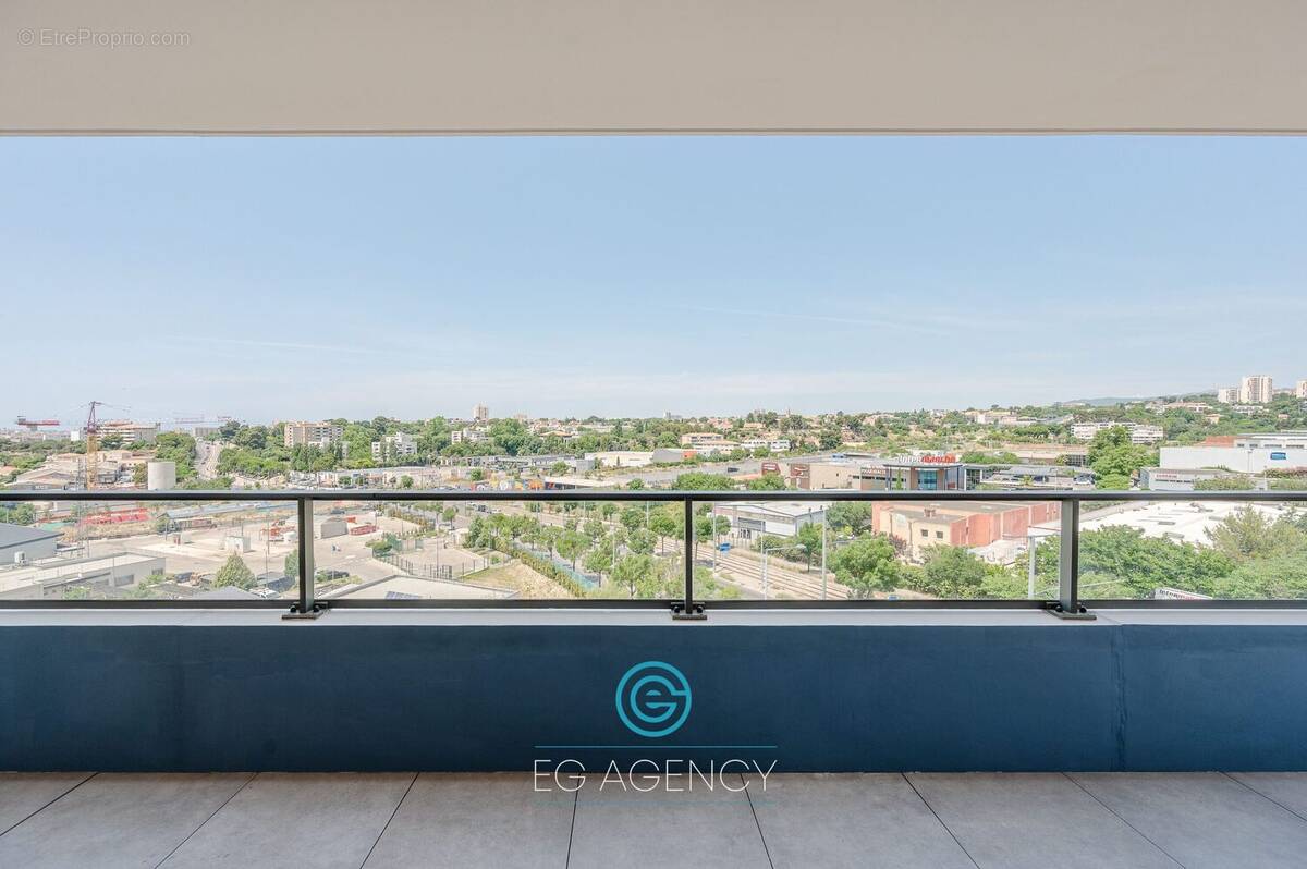 Appartement à MARSEILLE-12E