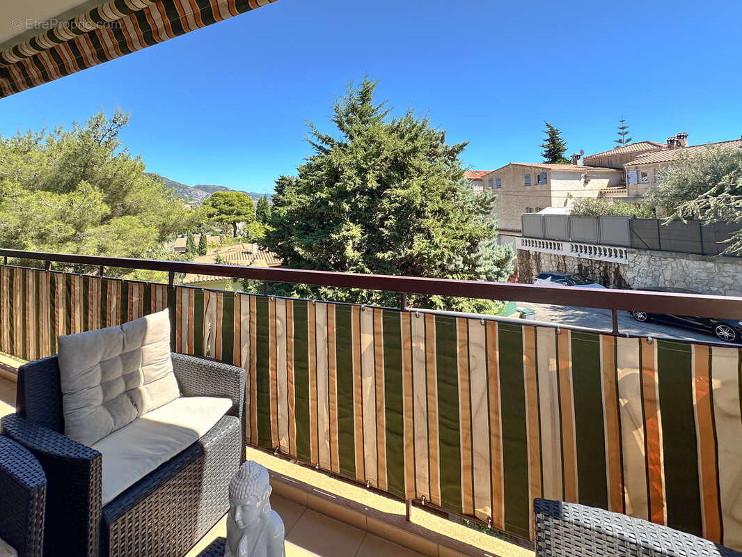 Appartement à ROQUEBRUNE-CAP-MARTIN