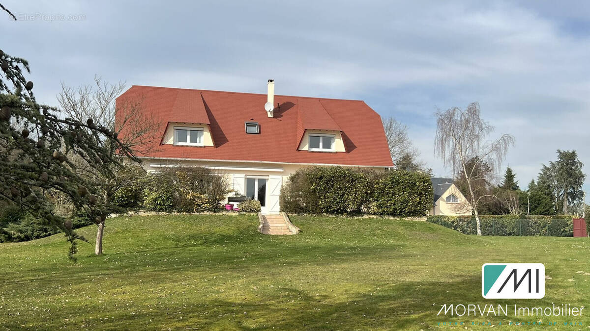 Maison à SAINT-REMY-L&#039;HONORE