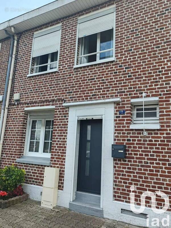 Photo 1 - Maison à MARLY