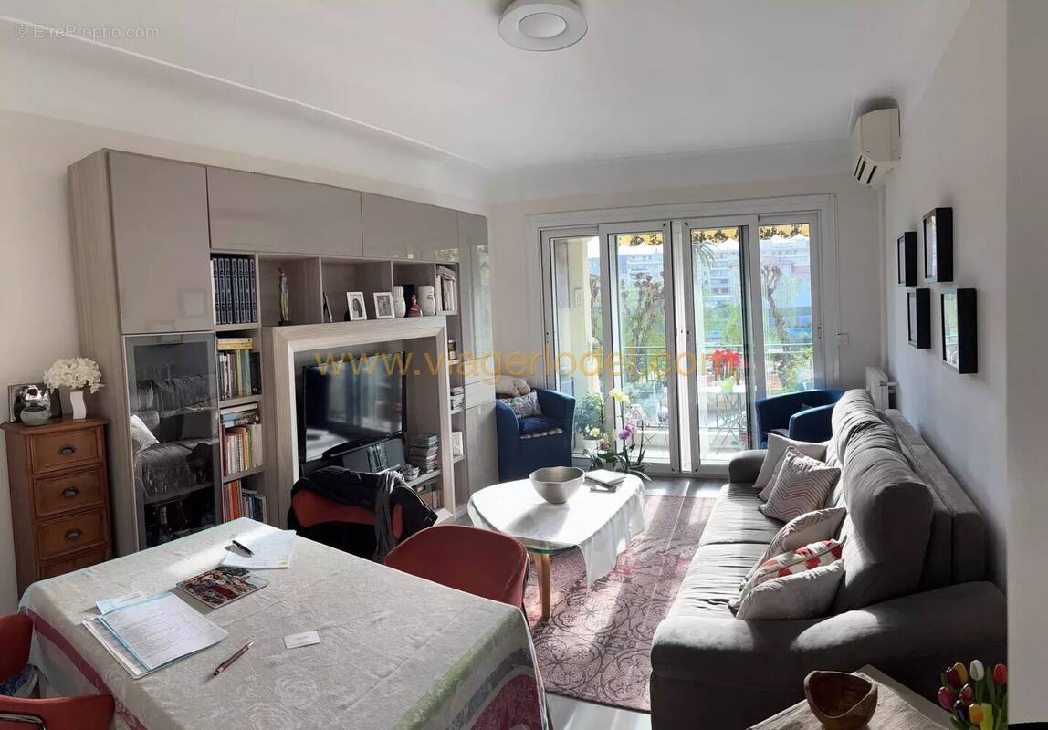 Appartement à MENTON