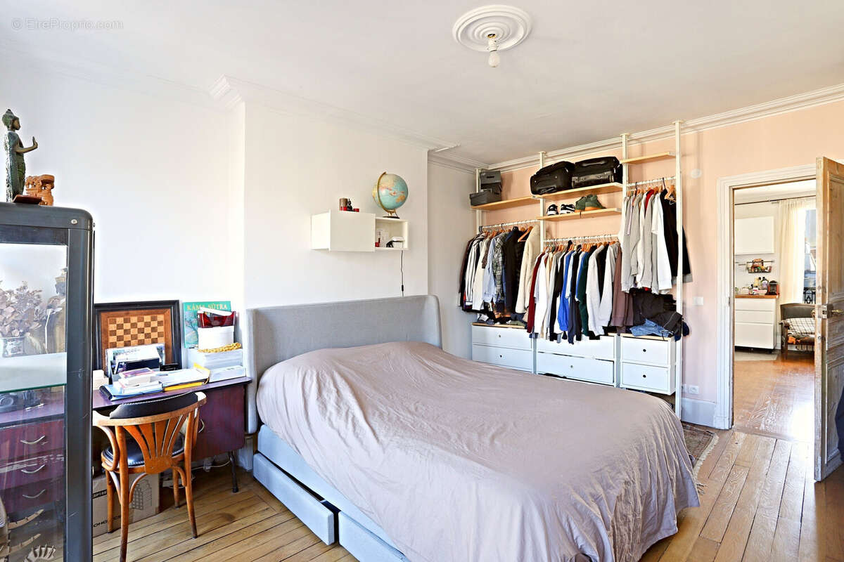 Appartement à PARIS-18E